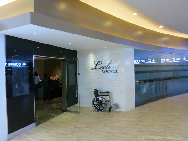 (Leeli Lounge Maldives Lounge) Review: Airport