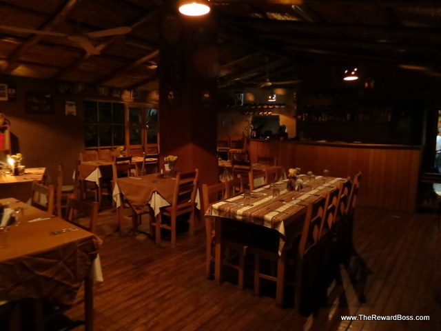 Tres Keros Restaurant Grill & Bar