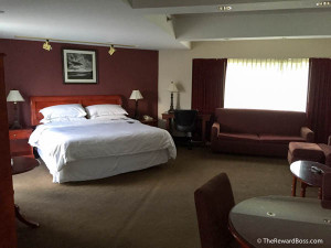 Sheraton Eatontown Hotel - Room