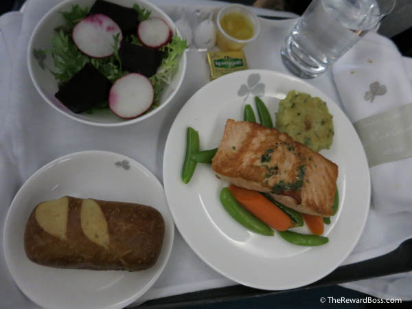 Aer Lingus New Business Class JFK - DUB food salmon