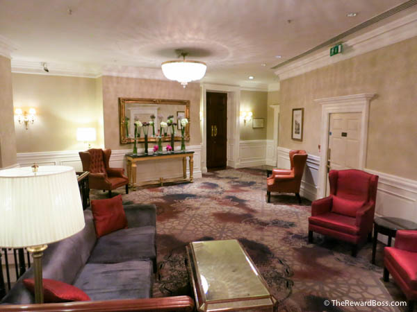 Westin Dublin Hotel - Lobby Sitting Area