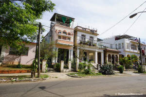 Vedado Neighborhood - Houses / Havana Cuba