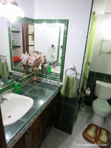 El Vedado, Havana, Cuba - Casa Particular - Bathroom