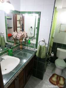El Vedado, Havana, Cuba - Casa Particular - Bathroom