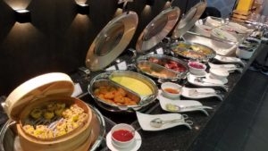 Hong Kong Amex Centurion Lounge - Hot food 2